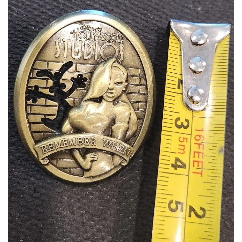 Disney pin as